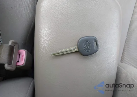 2008 Toyota Rav4 Limited из США, поврежденный, VIN 0JTMBD31V58513613